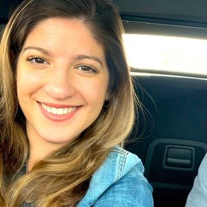 Meet your Posher, Nicole